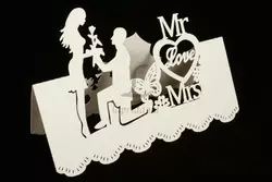 Посадочная карточка "Mr love Mrs" молочная